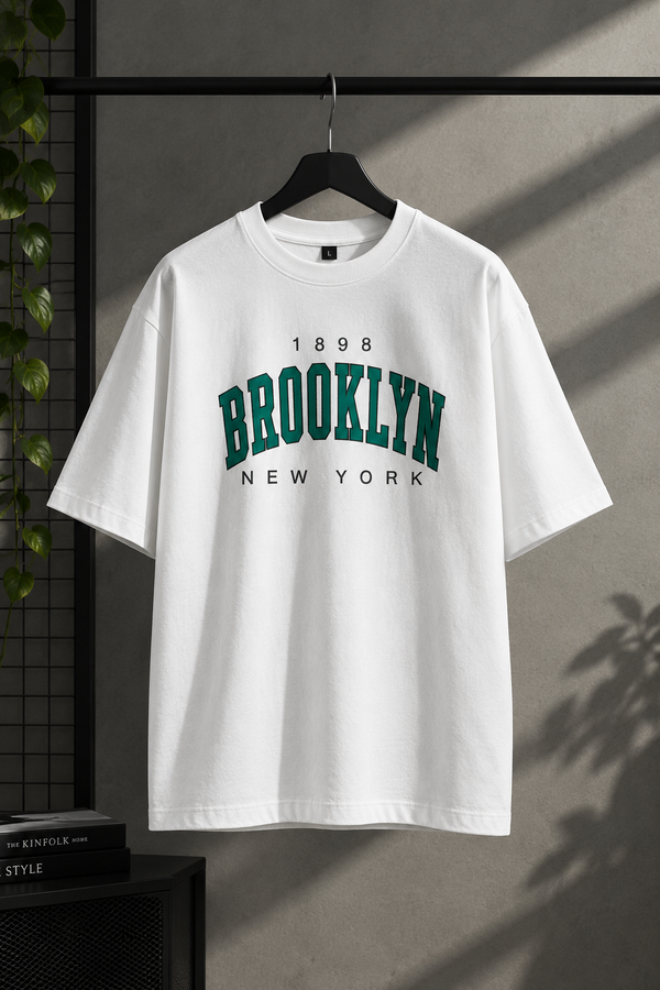 Men’s White Brooklyn New York Oversized Graphic T-Shirt